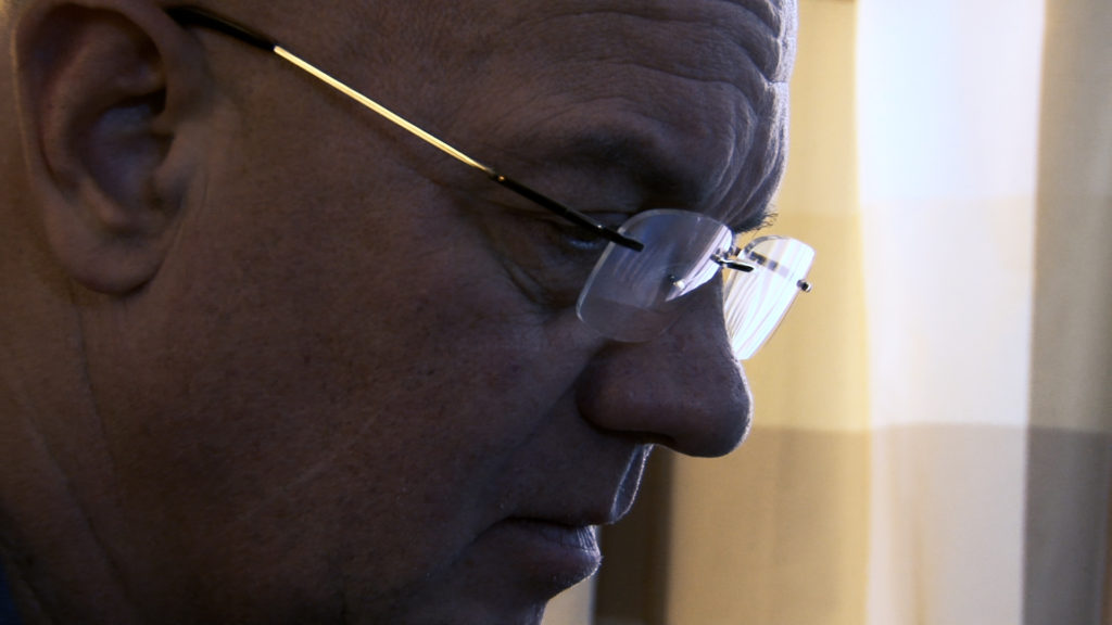 Can Private Investigators Catch Cheaters Using Their Cell Phones? - Ask A Private Investigator - Springfield, MO - Orlando, FL